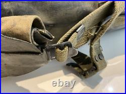 1945 Original WWII U. S. ARMY SPECIAL PURPOSE WATERPROOF RADIO BAG BG-164 D-Day 1945 Original WWII U. S. ARMY SPECIAL PURPOSE WATERPROOF RADIO BAG BG-164 D-Day