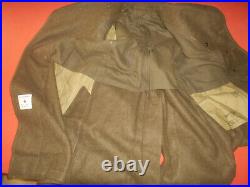 CANADA ARMY 1945 WWII OVERCOAT, WOOL, ROLL COLLAR (never used)