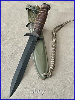 Mint WW II US M3 Camillus Blade Marked Trench Fighting Knife M8 Army Airborne EX