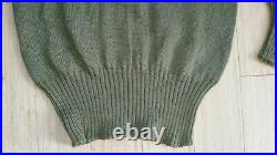 Original 40s WW2 US Army OD Combat Sweater w Cat Eye Buttons Field Gear 40 RARE