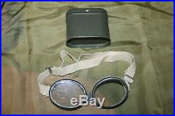 Original WW2 Italian Army Mountain Troopers Goggles withStorage Can, Unused Pair