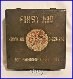 Original WW2 US American 24 Unit Motor Vehicle Tank Half-track First Aid Kit