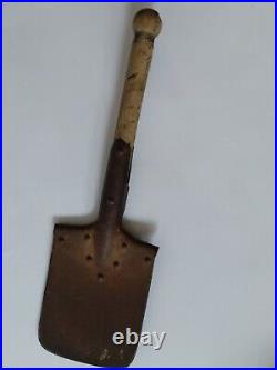 Original WWII Bristish Army Shovel/ WW2 Militaria. Broad Arrow 1941 mark