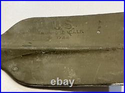 Original WWII U. S. ARMY 1944 PICK MATTOCK AXE HANDLE & CANVAS CARRIER OD3