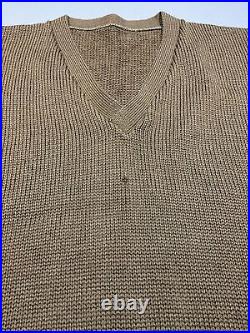 Original WWII U. S. ARMY WINTER WOOL KNIT SLEEVELESS SWEATER MILITARY