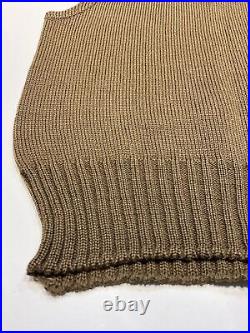 Original WWII U. S. ARMY WINTER WOOL KNIT SLEEVELESS SWEATER MILITARY