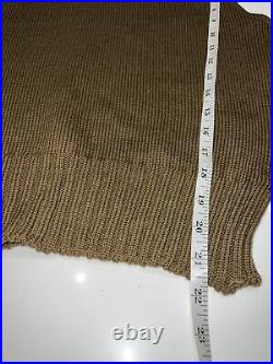 Original WWII U. S. ARMY WINTER WOOL KNIT SLEEVELESS SWEATER MILITARY