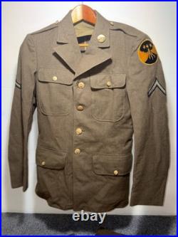 Original WWII U. S. Army Air Forces officer service coat Original WWII U. S. Army Air Forces officer service coat