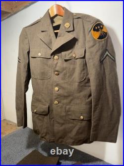 Original WWII U. S. Army Air Forces officer service coat Original WWII U. S. Army Air Forces officer service coat