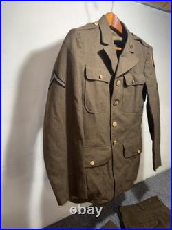 Original WWII U. S. Army Air Forces officer service coat Original WWII U. S. Army Air Forces officer service coat