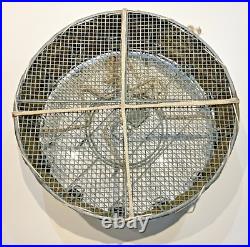 Original WWII U. S. Army PG-101/CB 8 Birds Pigeon Container Airborne Paratrooper Original WWII U. S. Army PG-101/CB 8 Birds Pigeon Container Airborne Paratrooper