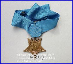 Original WWII United States Medal of Honor neck ribbon Army Navy Marine Corps