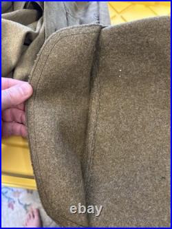 Original Wwii U. S. Army Overseas Cap 4th Infantry DIV (veteran-era Patch) Original Wwii U. S. Army Overseas Cap 4th Infantry DIV (veteran-era Patch)