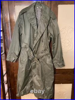 Rare WWII US Army Officers Raincoat With Belt Size 38 Regular Superb Condition FS