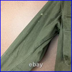 VTG 40s Distressed WWII US Army HBT Herringbone Jacket 13 Star Med
