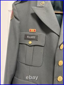 Vietnam War Era US Army Uniform WWII Veteran Original Jacket