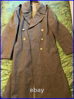 Vintage 1940 WWII US Military Army Green Wool Overcoat WW2 38L