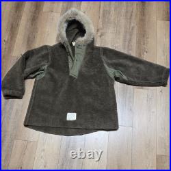 Vintage 1940's WWII US Army Military Pile Field Parka Liner Jacket Size Medium Vintage 1940's WWII US Army Military Pile Field Parka Liner Jacket Size Medium