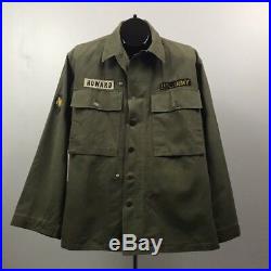 Vintage 1940s WWII Era Army Green 13 Star Button Military Field Jacket M