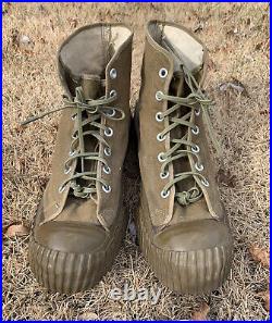 Vintage 40's WWII US Army Jungle Converse Boots chuck taylor Shoes. Size 10