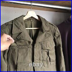 Vintage 40s WWII US ARMY MILITARY IKE O. D. Wool Field Jacket. Size 36 R Cropped