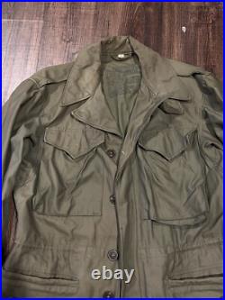 Vintage Original Combat Worn US Army M-1943 Field Jacket 34 R WWII Era No Wash