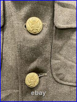 Vintage WW2 Military Ike Jacket Medical Corps Patches Buttons Insignia Size 38
