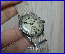 Vintage WWII Military Revue Army Wrist Watch 1940 All Original Two Tone Dial