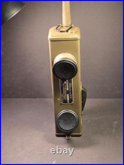Vintage WWII U. S. Army Signal Corps BC-611-F Handie-Talkie Radio Receiver & Tran