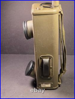 Vintage WWII U. S. Army Signal Corps BC-611-F Handie-Talkie Radio Receiver & Tran