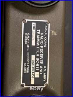 Vintage WWII U. S. Army Signal Corps BC-611-F Handie-Talkie Radio Receiver & Tran