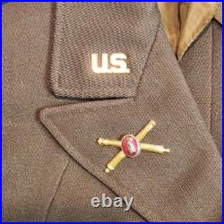 Vintage WWII regulation army officers uniform size 37 reg 1942 Vintage WWII regulation army officers uniform size 37 reg 1942