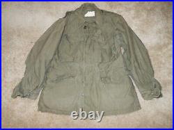 WW II US Army M1943 M43 COMBAT FIELD JACKET SIZE 34R VERY NICE