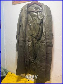 WW2 WWII Rubberized US Army Synthetic Resin Dismounted Coated Raincoat Small WW2 WWII Rubberized US Army Synthetic Resin Dismounted Coated Raincoat Small