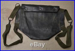 WWII Original US Army Combat Service M7 Rubberized Gas Mask Bag Only Paratrooper