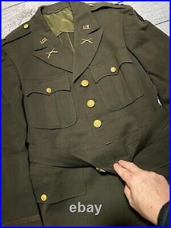 WWII U. S. Army Officer's Service Coat Size 39 R Dated 1942