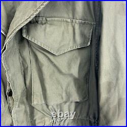 WWII US ARMY M-1943 Field Jacket Button Front Flap Pockets Vintage Read Blemish