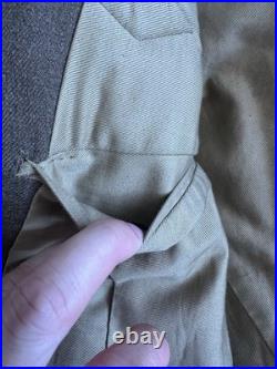 WWII US Army M1944 Ike wool Jacket with Original Insignia Staff Serg 4th Infantry