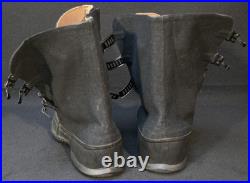 WWII US Army Overshoes Galoshes Arctic Winter 4 Buckle Boots 3/1944 Rubber Co WWII US Army Overshoes Galoshes Arctic Winter 4 Buckle Boots 3/1944 Rubber Co