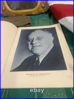 WWII US Army Soldier Photo Convex Frame 19x12 withHat, Burial Flag, Dog Tag ++