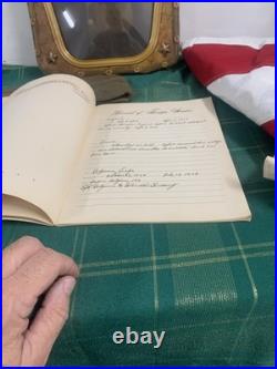 WWII US Army Soldier Photo Convex Frame 19x12 withHat, Burial Flag, Dog Tag ++