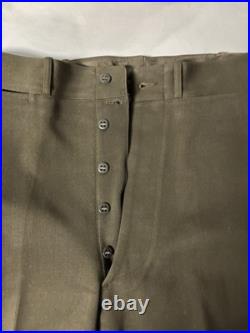 World War II 1942 U. S. Army officer's service coat/Trousers. Excellent Condition