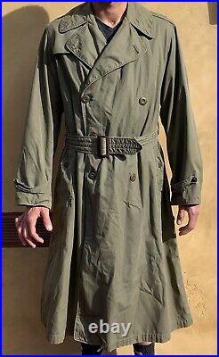 World War II Regulation Army Officer's O'coat Field Size 36l