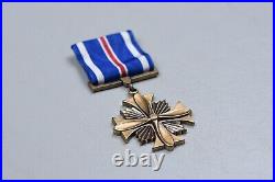 Wwii U. S. Army Air Corps Distinguished Flying Cross In Case